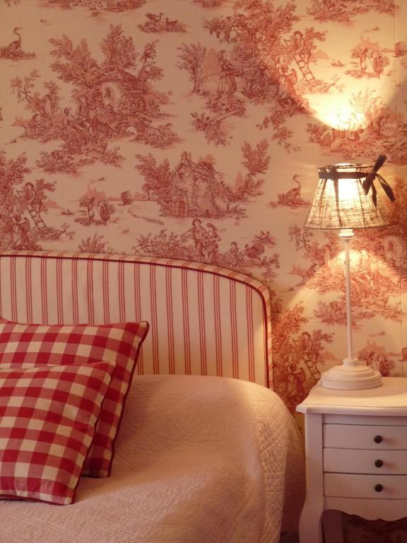 Hotel Château De La Râpée 3*