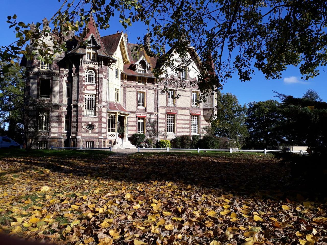 Château De La Râpée 3* Bazincourt-sur-Epte